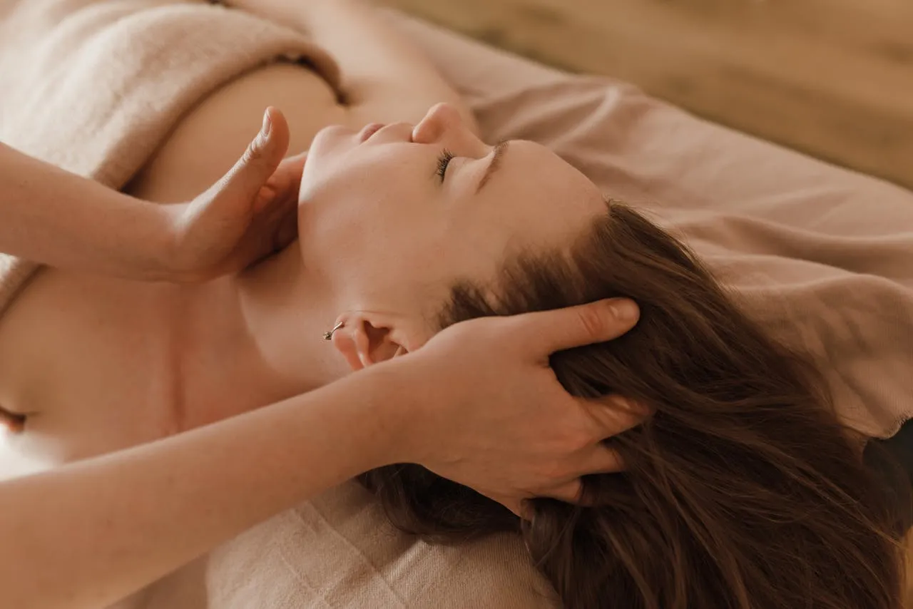 HydraFacial treatment at Beauty & Wellness Clinic, Markham